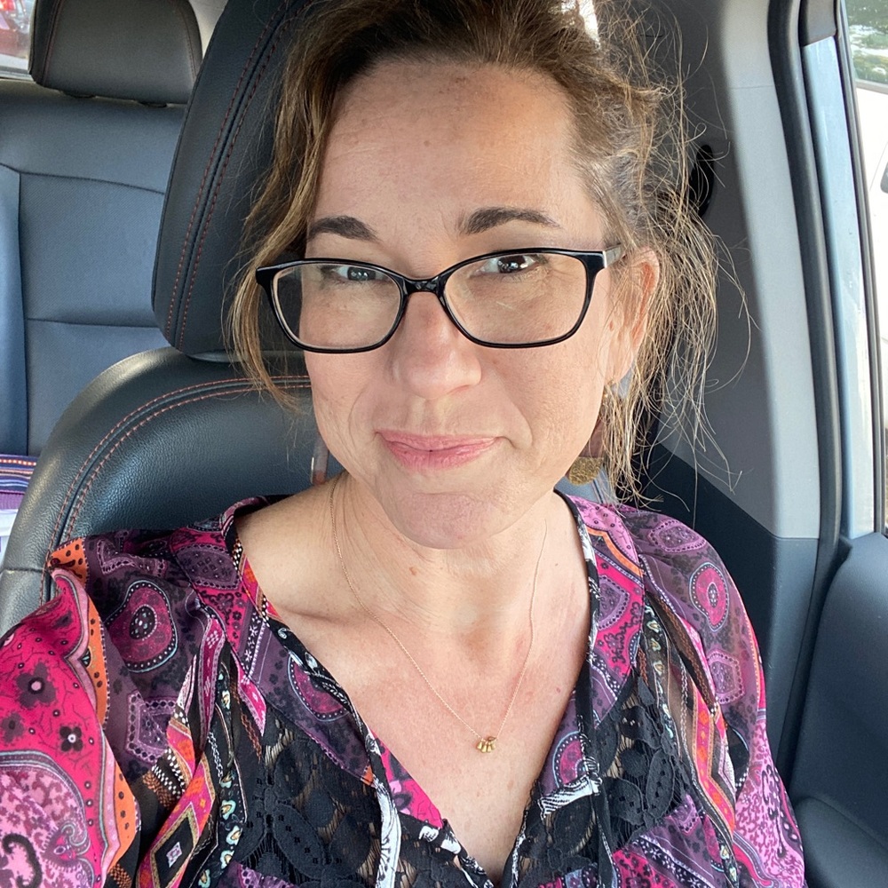 Meet your Posher, Ilisa